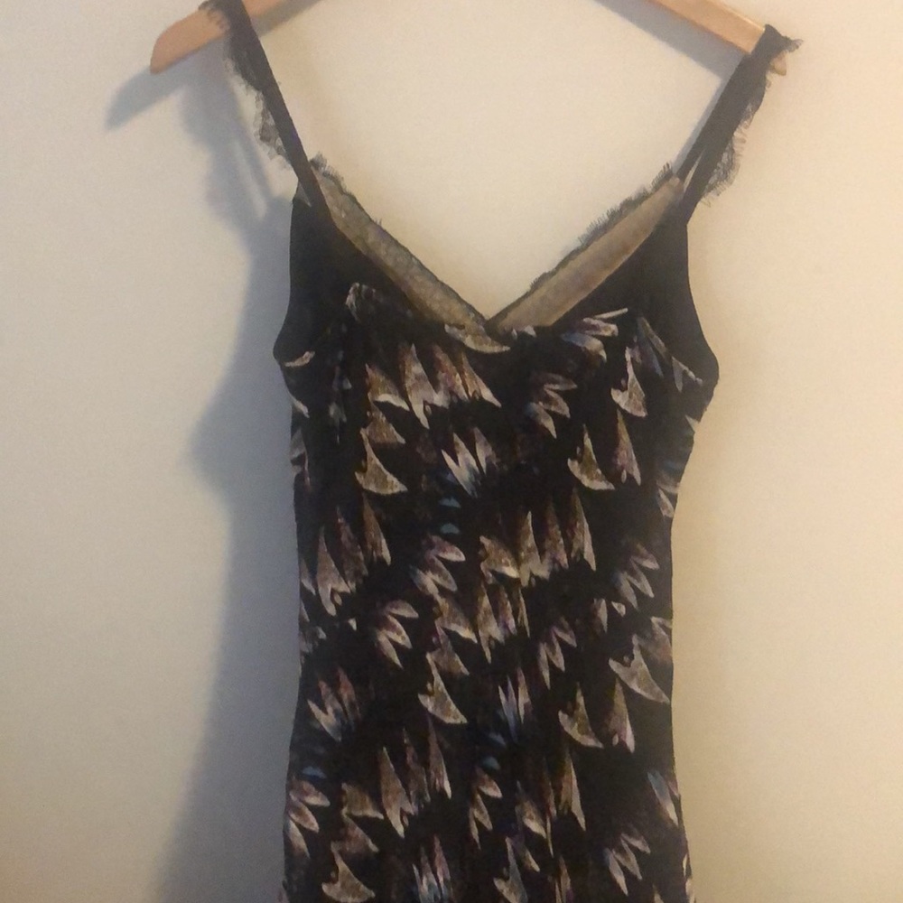 DVF Margarit Dress Army of Hearts Wild Rose/Black Print Silk Dress (Look 7) - Picture 13 of 16